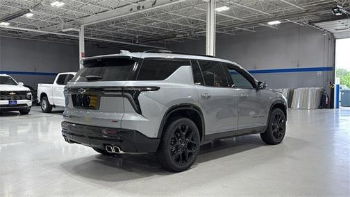 2025 Chevrolet Traverse RS