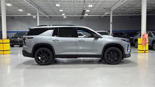 2025 Chevrolet Traverse RS