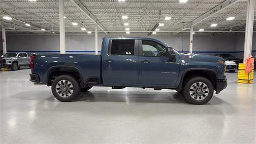 2025 Chevrolet Silverado 2500 Custom