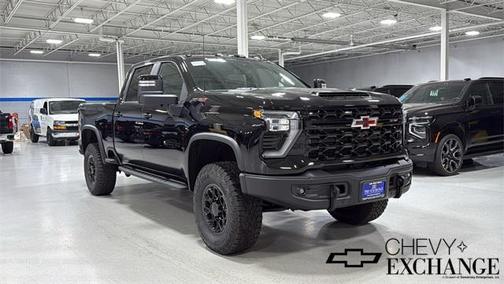 2025 Chevrolet Silverado 2500 4WD Crew Cab Standard Bed ZR2
