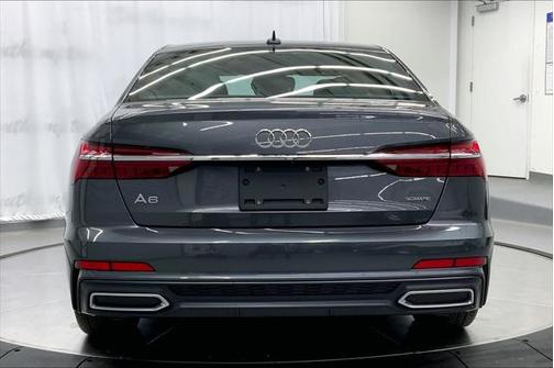 2022 Audi A6 Premium Plus 55 TFSI quattro S tronic