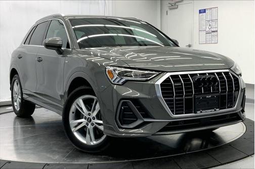 2024 Audi Q3 Premium Plus 45 TFSI S line quattro Tiptronic