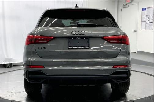 2024 Audi Q3 Premium Plus 45 TFSI S line quattro Tiptronic
