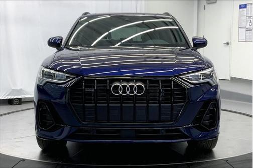 2022 Audi Q3 Premium Plus 45 TFSI S line quattro Tiptronic
