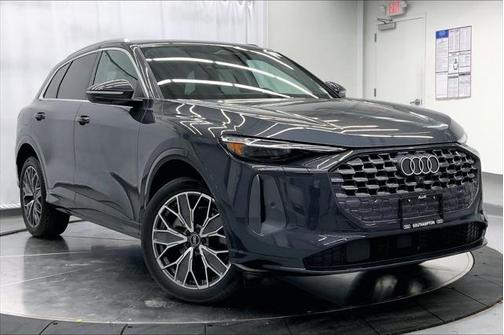 2025 Audi Q5 Premium Plus TFSI quattro S tronic