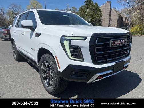 2025 GMC Yukon 4WD AT4