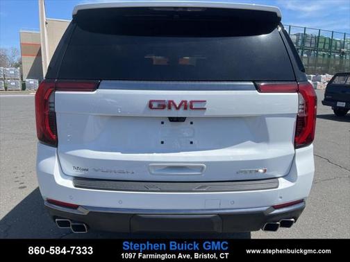 2025 GMC Yukon 4WD AT4
