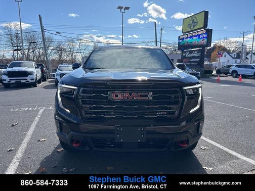 2026 GMC Acadia AT4 AWD