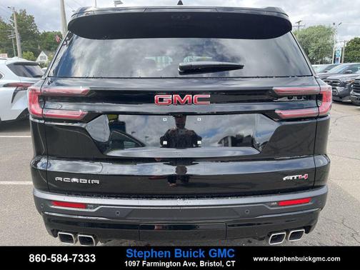 2026 GMC Acadia AWD AT4