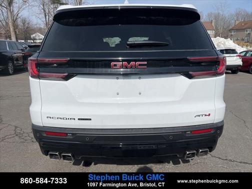 2025 GMC Acadia AWD AT4