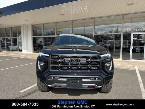 Onyx Black 2026 GMC Canyon AT4