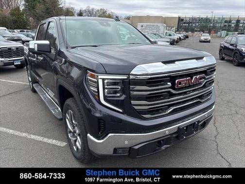 2025 GMC Sierra 1500 SLT