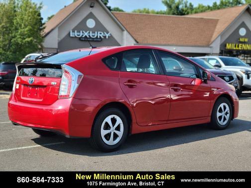 2014 Toyota Prius Three