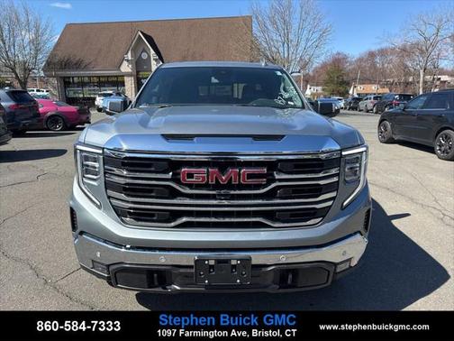 2025 GMC Sierra 1500 SLT
