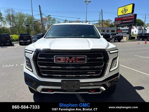 Summit White 2026 GMC Yukon 4WD AT4