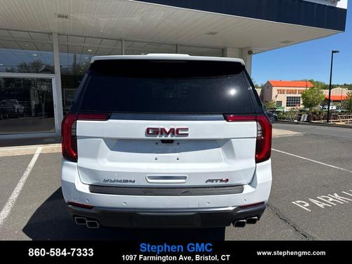 Summit White 2026 GMC Yukon 4WD AT4