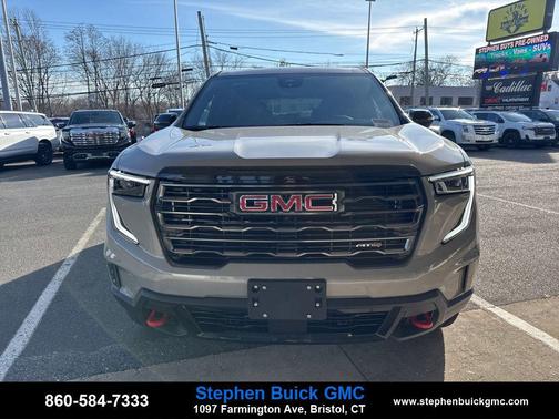 2026 GMC Acadia AT4 AWD