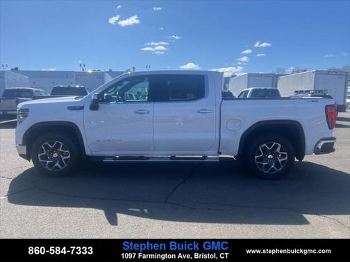 2025 GMC Sierra 1500 SLT