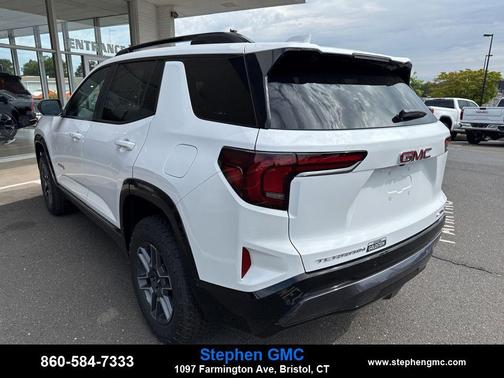 2026 GMC Terrain AWD AT4