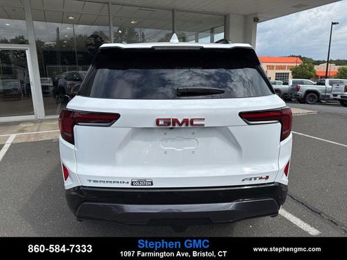 2026 GMC Terrain AWD AT4