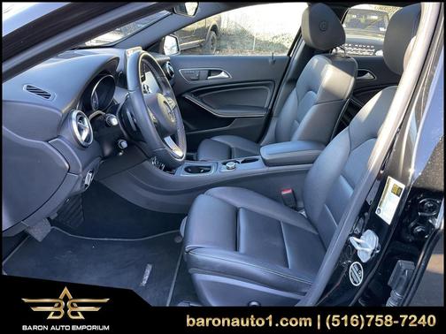 2017 Mercedes-Benz GLA 250 Base 4MATIC for sale in Roslyn, NY - image 25