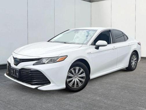 White 2020 Toyota Camry Hybrid LE