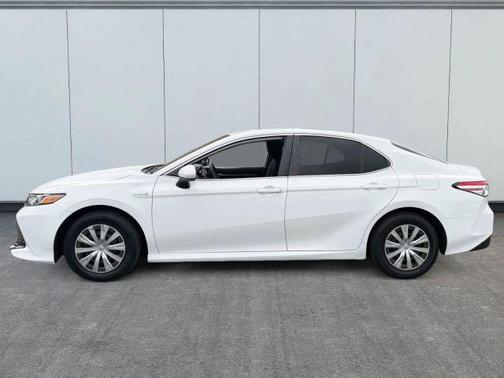 White 2020 Toyota Camry Hybrid LE