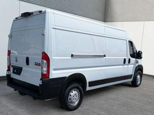 White 2021 RAM ProMaster 2500 High Roof