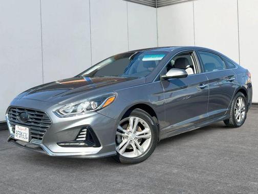 Gray 2018 Hyundai SONATA SEL