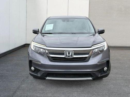 Gray 2019 Honda Pilot EX
