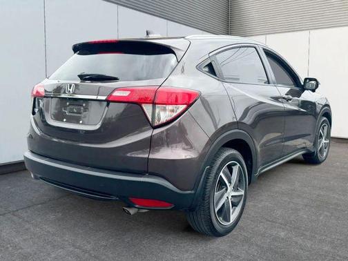 Burgundy 2022 Honda HR-V EX