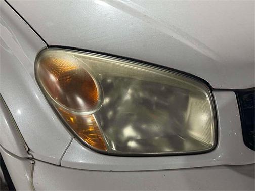 2005 Toyota RAV4 Base