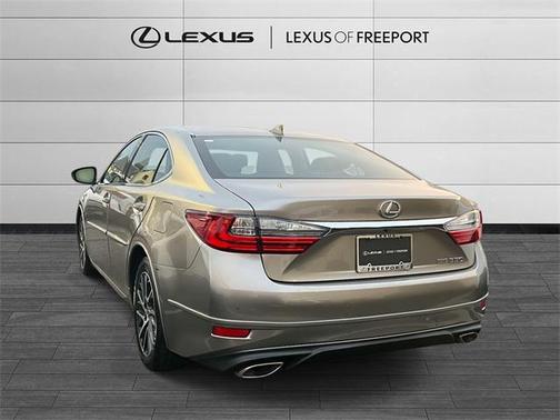 2017 Lexus ES 350 Base