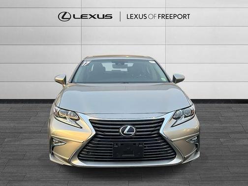 2017 Lexus ES 350 Base