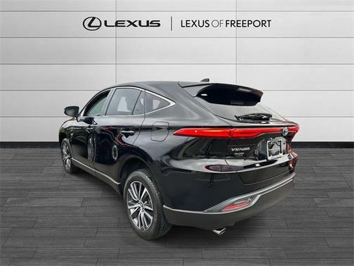 2023 Toyota Venza LE