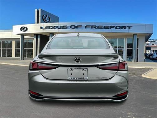 2021 Lexus ES 250 250