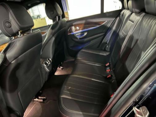 2017 Mercedes-Benz E-Class 4MATIC
