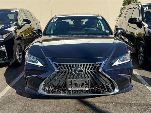 2023 Lexus ES 350 Base