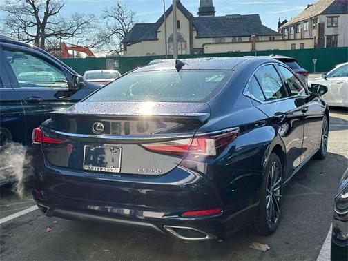 2023 Lexus ES 350 Base