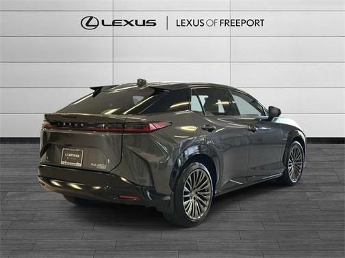 2023 Lexus RZ 450e Luxury