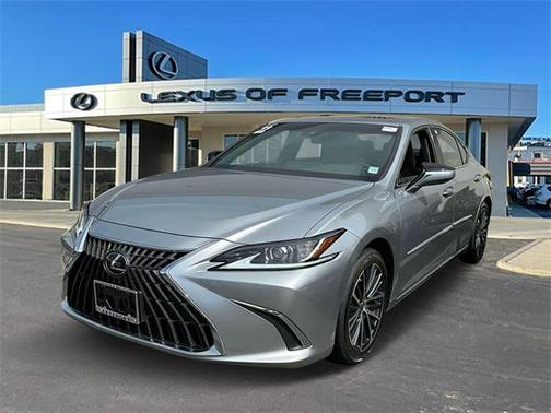 2022 Lexus ES 350 Base