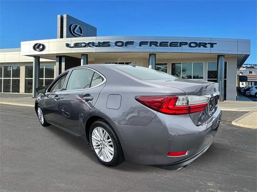 2017 Lexus ES 350 Base
