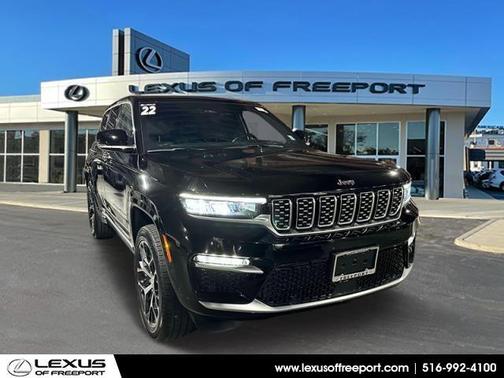 2022 Jeep Grand Cherokee Summit