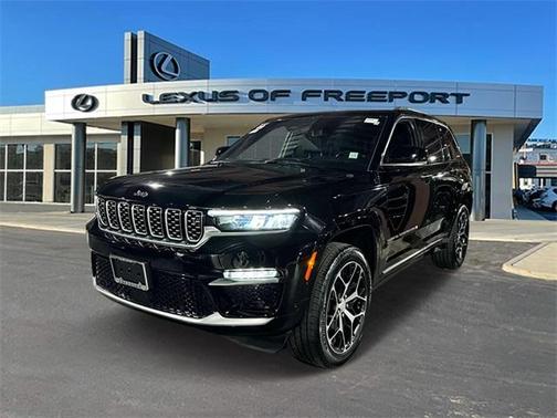 2022 Jeep Grand Cherokee Summit