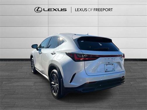 2025 Lexus NX 350h Premium