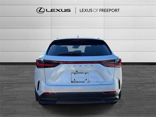 2025 Lexus NX 350h Premium