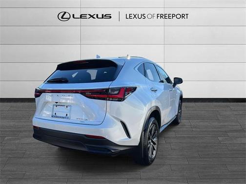 2025 Lexus NX 350h Premium