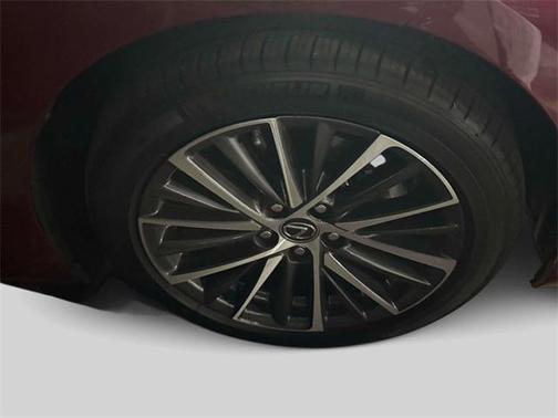 2025 Lexus ES 300h Base