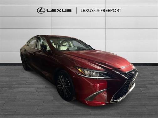 2025 Lexus ES 300h Base