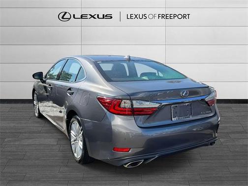 2017 Lexus ES 350 Base